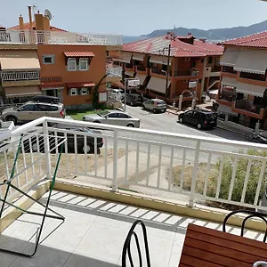 House Lena Σάρτη